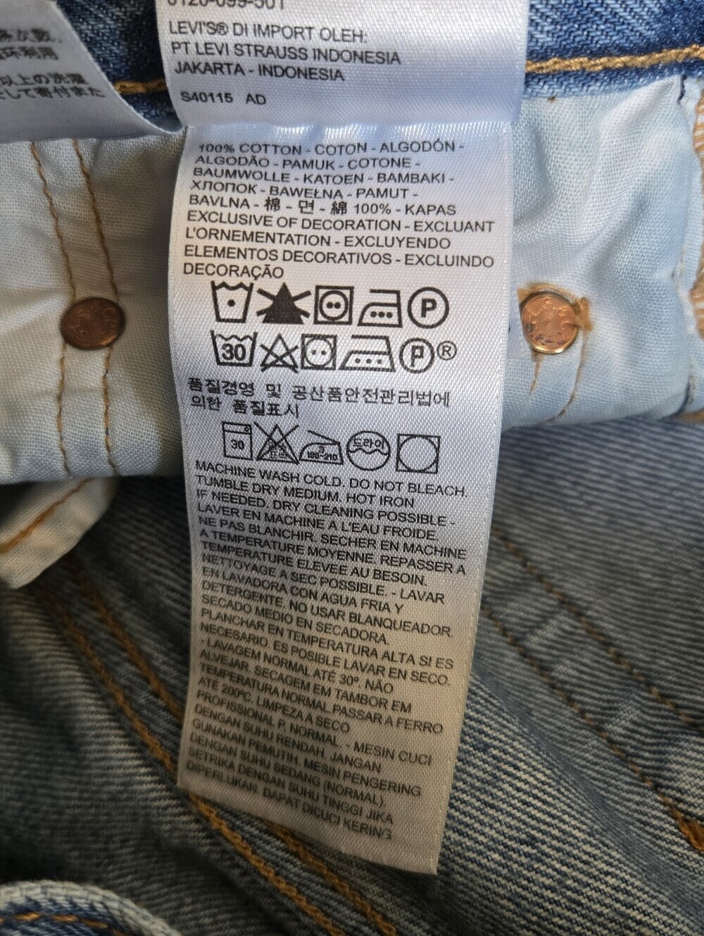 Levi's 501 Rose Embroidered Straight Leg Distressed Ankle Jeans size 27x26 - Picture 7 of 8